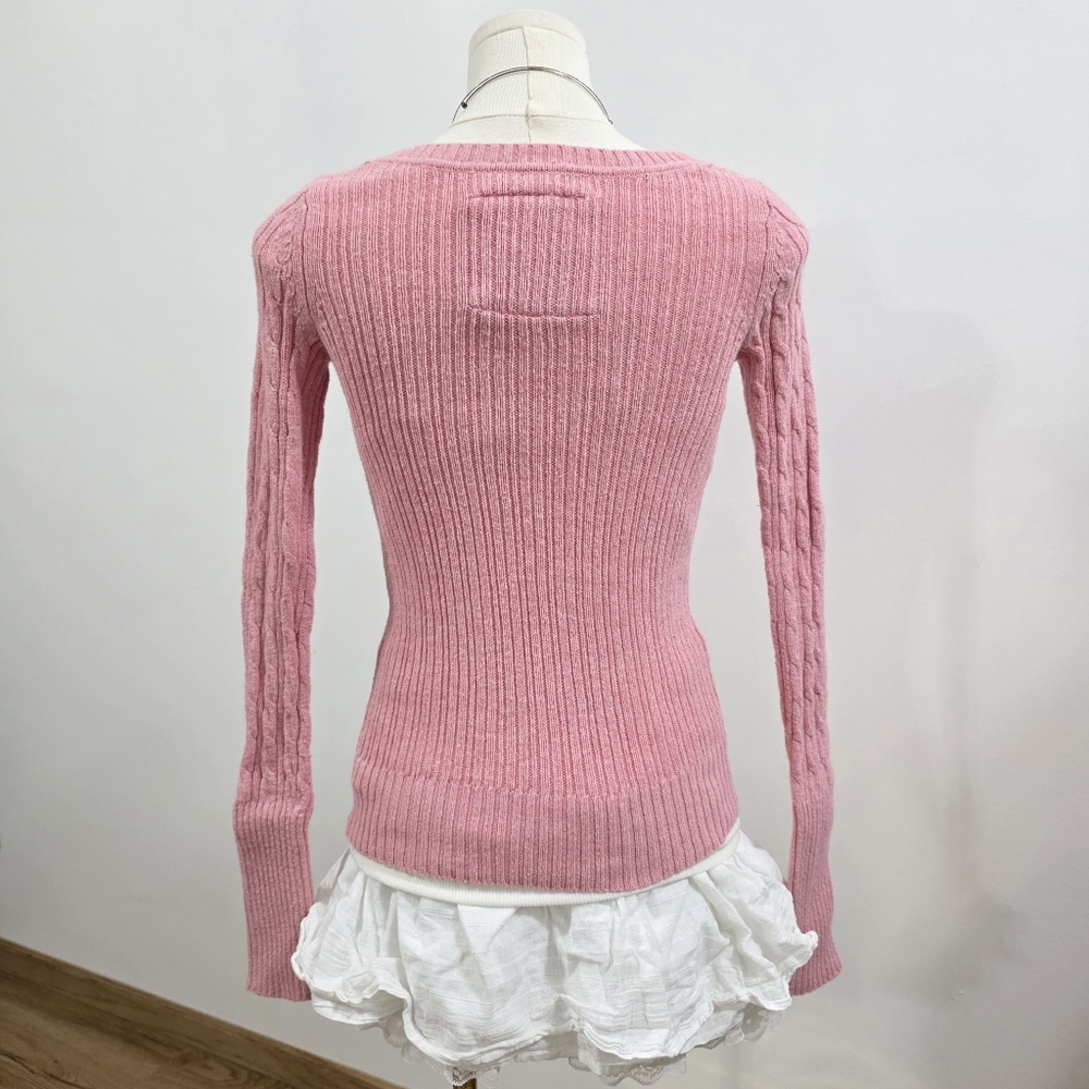 Abercrombie Vintage Strawberry Knit Pink Vneck Long Sleeve Pullover Sweater - Picture 3 of 6
